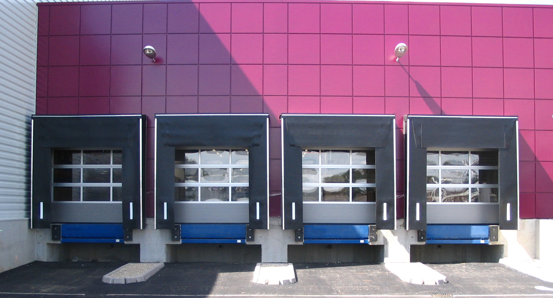 Heavy Duty Industrial Roller Shutter Door for Warehouse Security